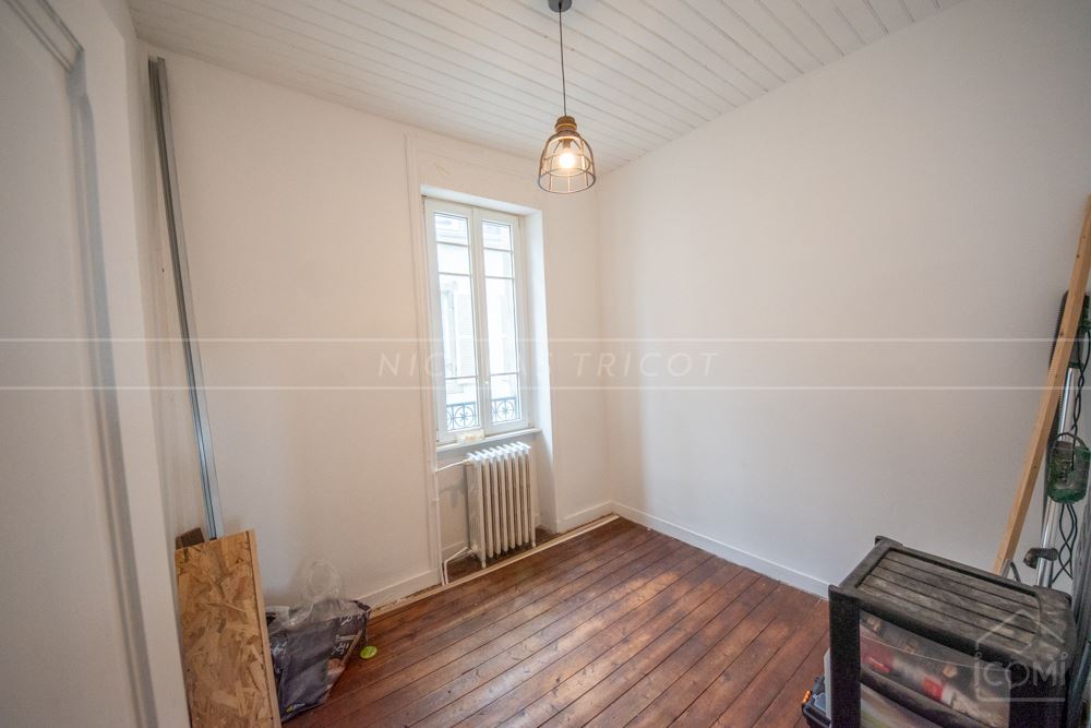 TRIPLEX T5 - 3 CHAMBRES - PIECE DE VIE DE 30M² ENVIRON - CHARME photo 5